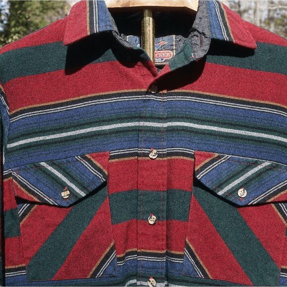 Vintage 90s Backpacker Red Southwestern Button Up - Picture 4 of 6